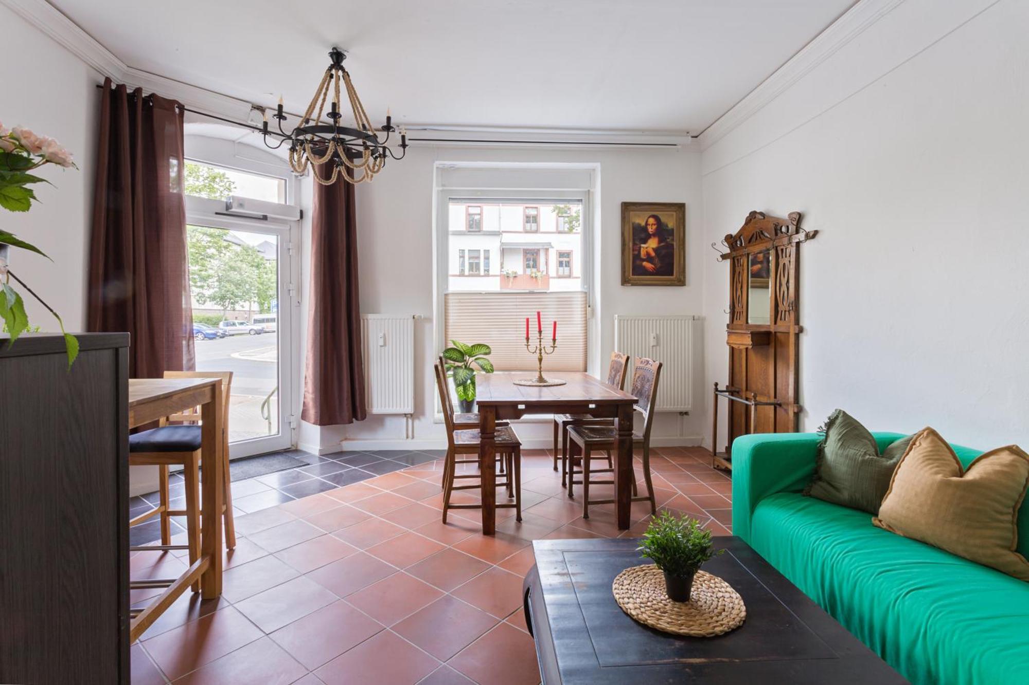 Gaestezimmer I Einzelzimmer Mit Gemeinschaftsbad Und Gemeinschaftskueche Хемниц Экстерьер фото
